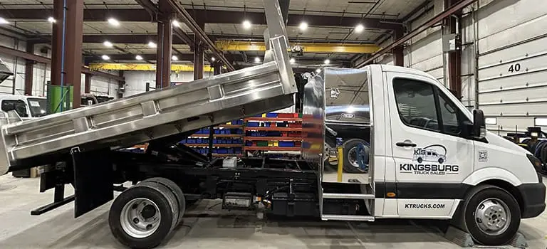 Workhorse W4 CC with Custom Rugby Dump Body Upfit