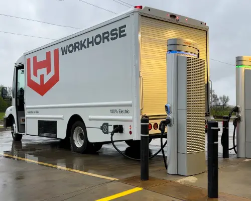 25 04 WDIH Anahein W56 ChargingStationinTexas 2