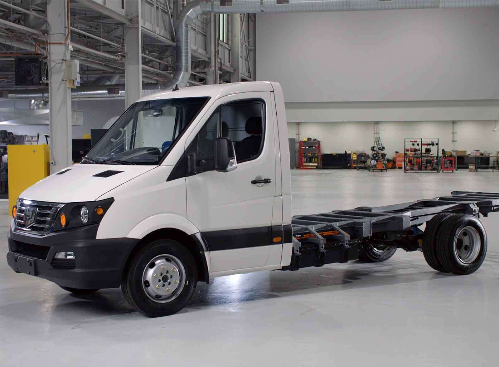 W4Cc Electric Commercial Truck Cab Chassis Driver Side